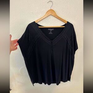 TORRID SZ 1 Super Soft Jersey Dolman Henley Lace Trip Top